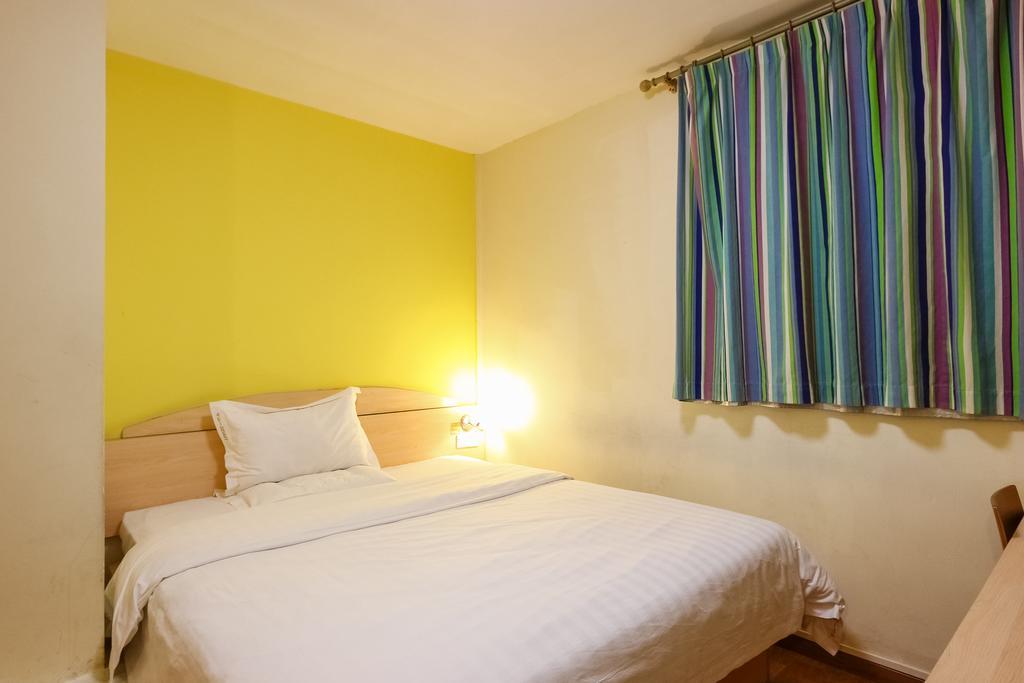 7Days Inn Premium Guangzhou Tianhe West Tiyu Road Subway Station Kültér fotó